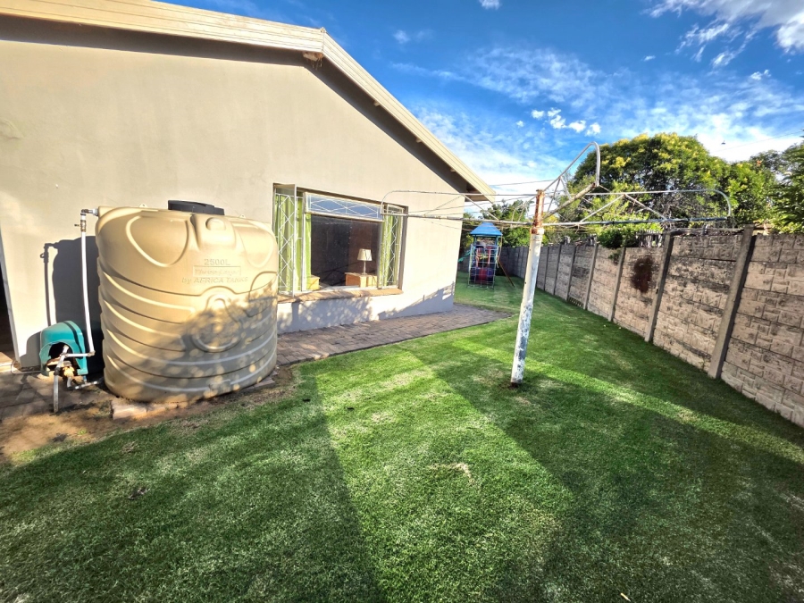 4 Bedroom Property for Sale in Morelig Free State